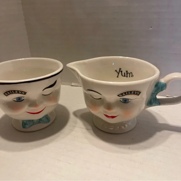 Vintage Bailey’s Cream and Sugar Set - White and Blue - Picture 1 of 7